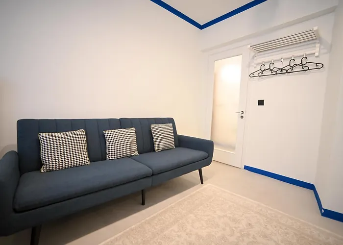 Voulis 45 Plaka Suite By Zeussuites